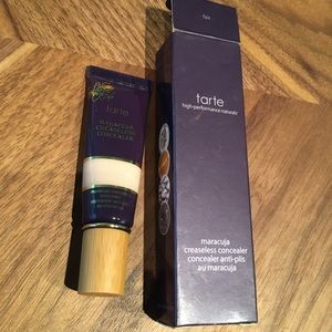 Brand new Tarte Creaseless Concealer (fair)